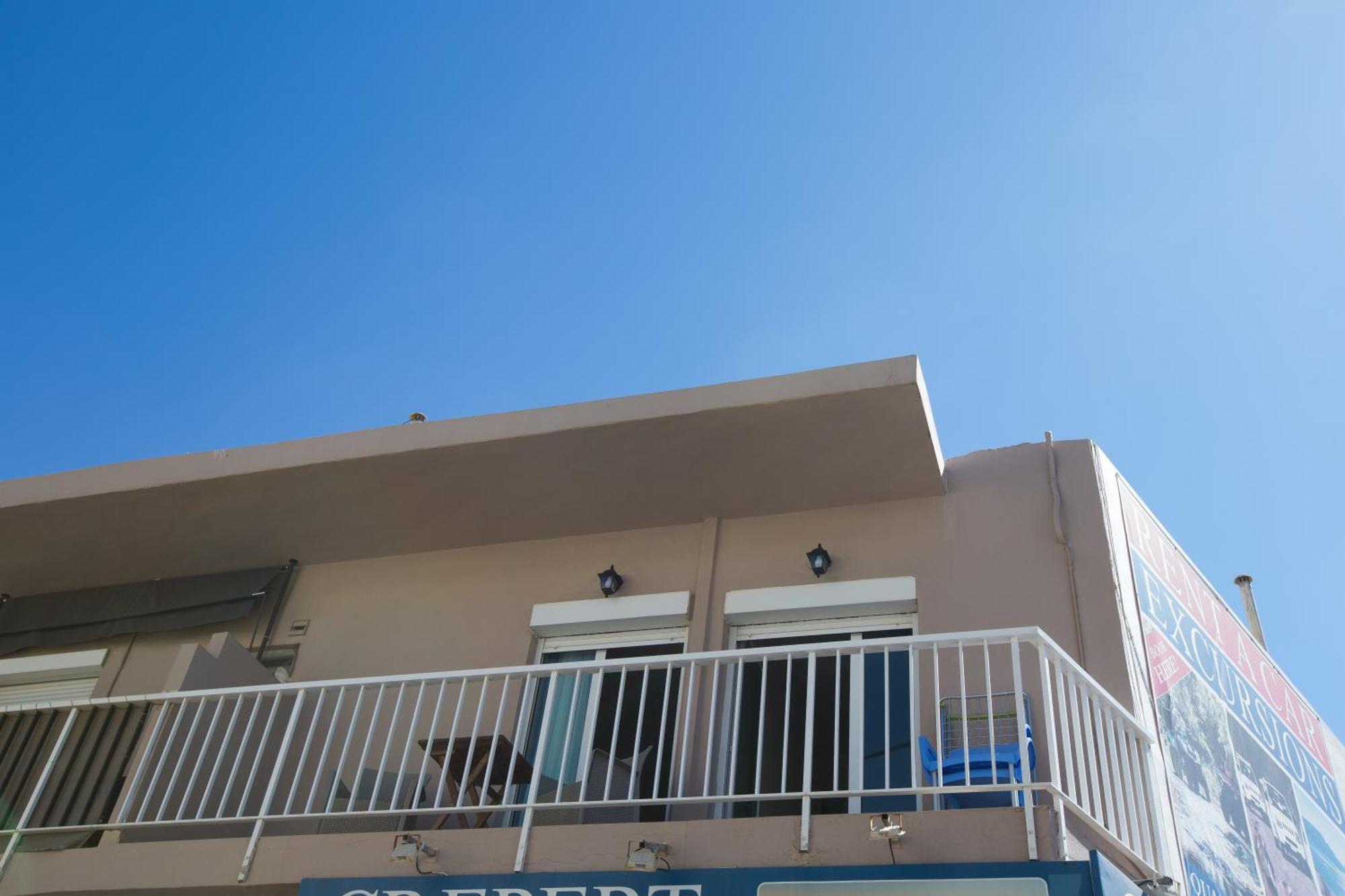 Theo Apartments Ретимно Екстериор снимка