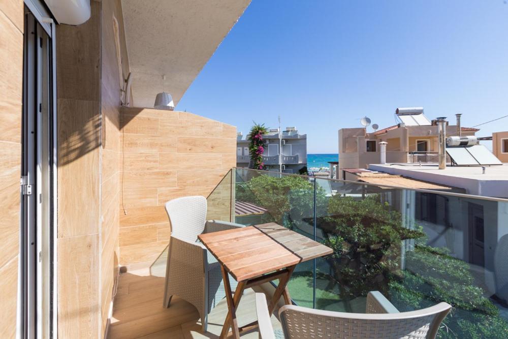Theo Apartments Ретимно Екстериор снимка